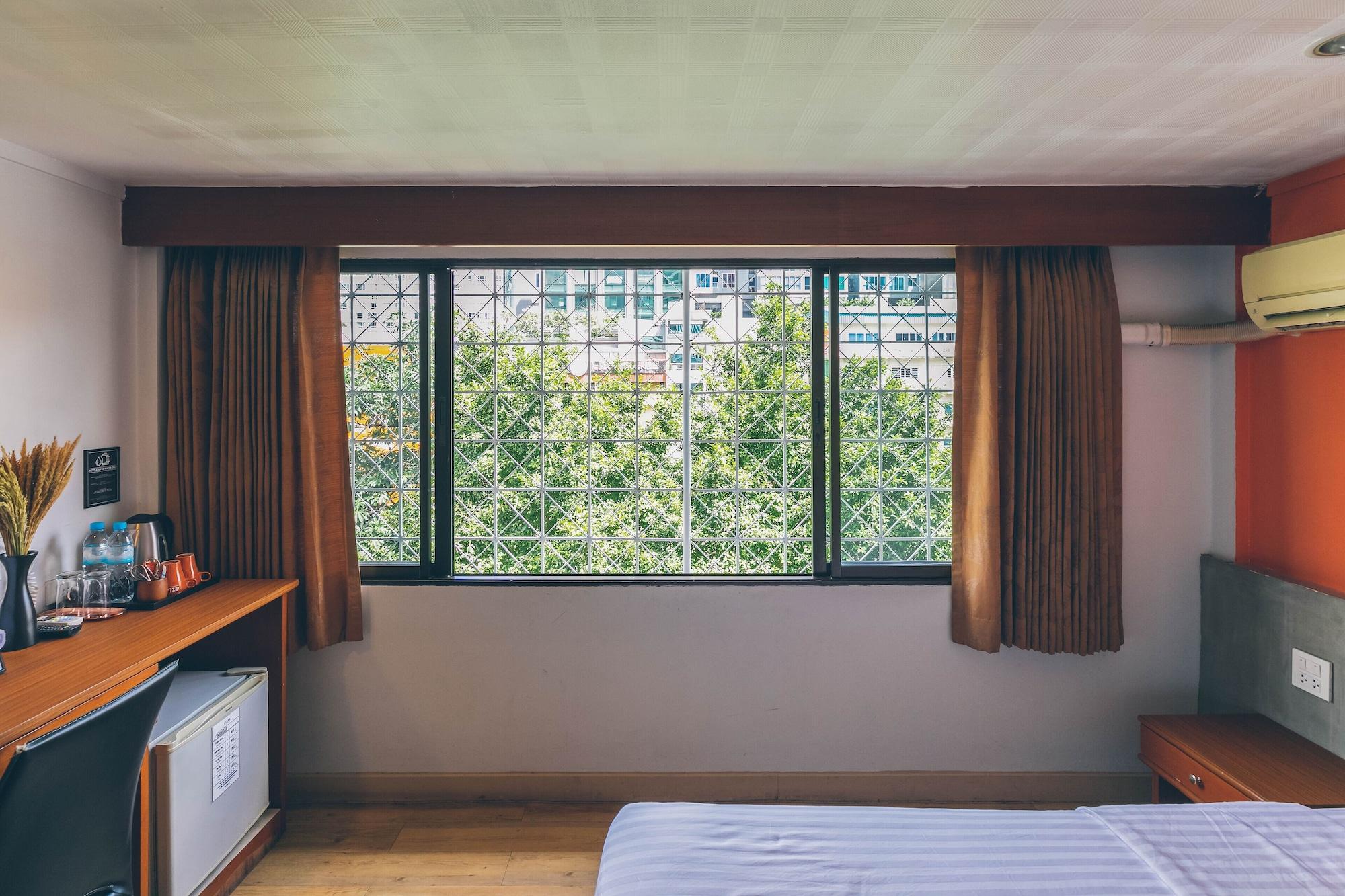 Atlas Bangkok Hotel Extérieur photo
