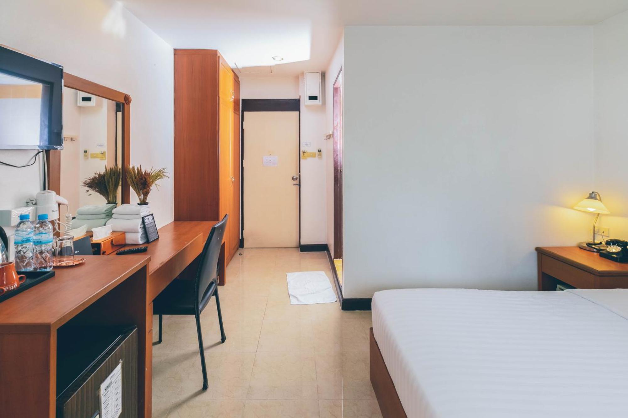 Atlas Bangkok Hotel Extérieur photo