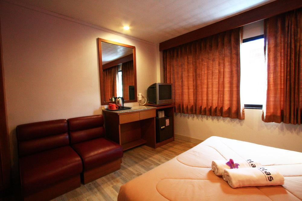 Atlas Bangkok Hotel Extérieur photo